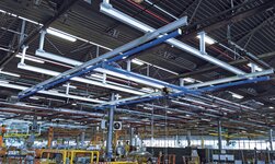 GISKB Leichtkransystem Automobilindustrie Kransystem sorgt für sicheren Warenfluss zwischen den Arbeitsstationen