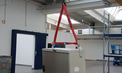 Desplazamiento de cargas en polipastos eléctricos de cadena por medio de monorraíl Monorraíl con polipasto eléctrico de cadena GIS