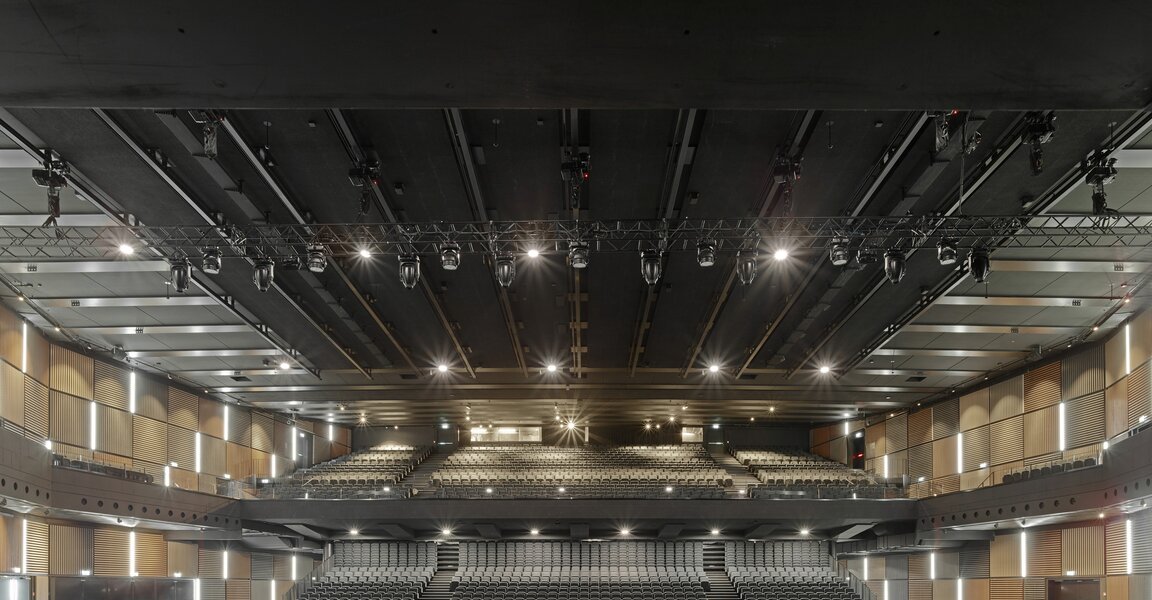Electric chain hoists and motorised trolleys Concert stage Samsung Hall Electric chain hoists and motorised trolleys are used for stage construction